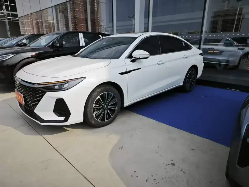 2024 Chery Fulwin A8 с пробегом 35 000 км
