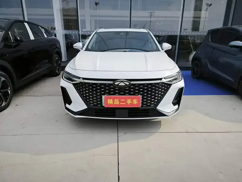 2024 Chery Fulwin A8 с пробегом 35 000 км