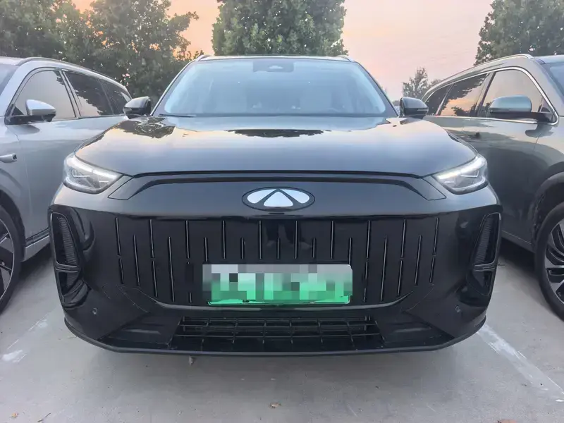 2024 Chery Fulwin T9 с пробегом 33 000 км