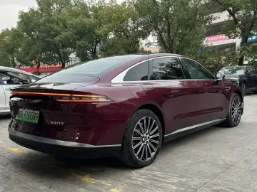 2025 Chery Fulwin A9L с пробегом 9 000 км