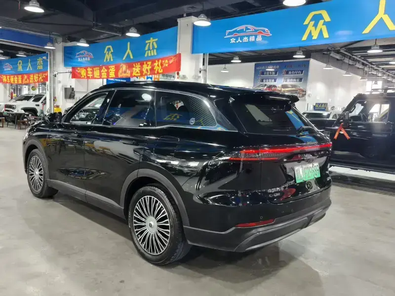 2024 Chery Fulwin T9 с пробегом 48 000 км