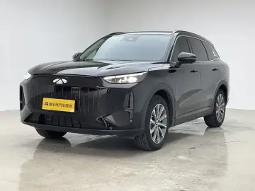 2025 Chery Fulwin T9 с пробегом 14 500 км