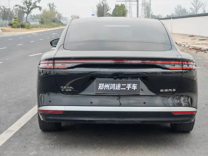 2025 Chery Fulwin A9L с пробегом 27 000 км