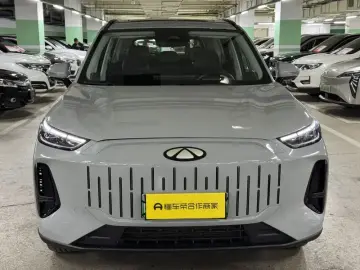 2024 Chery Fulwin T9 с пробегом 24 000 км