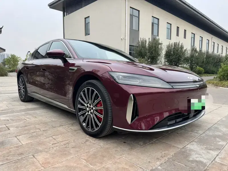 2025 Chery Fulwin A9L с пробегом 15 000 км