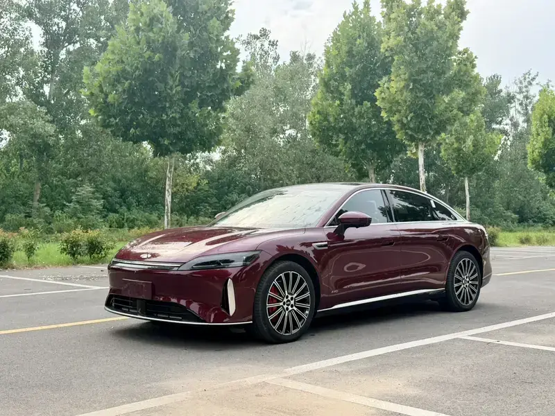 2025 Chery Fulwin A9L с пробегом 13 000 км