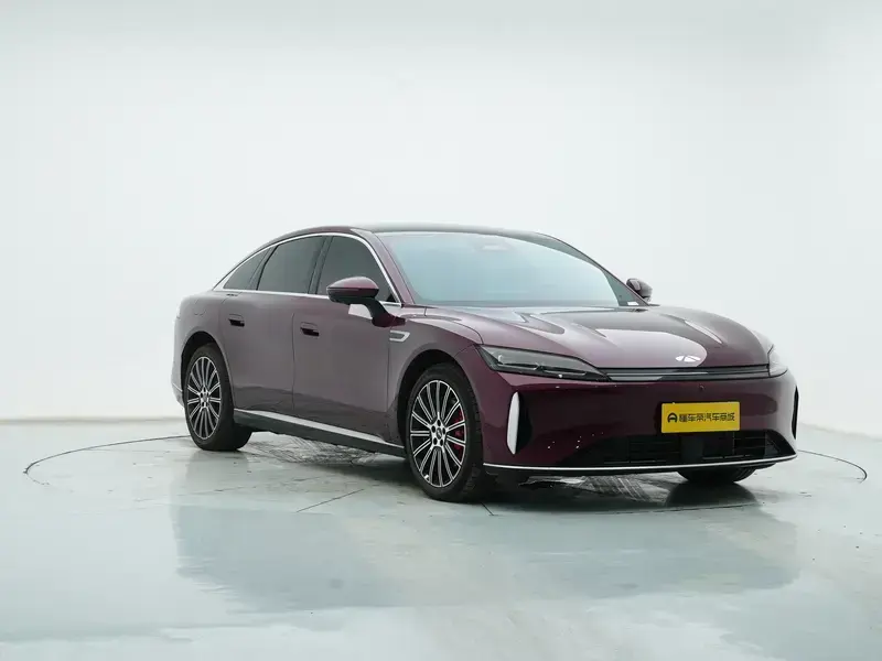 2025 Chery Fulwin A9L с пробегом 10 900 км
