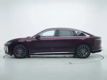 2025 Chery Fulwin A9L с пробегом 6 300 км