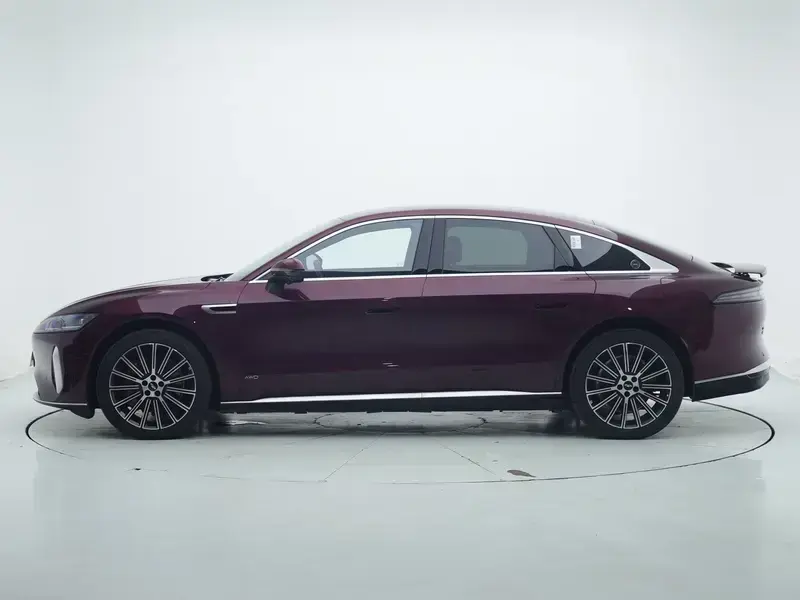 2025 Chery Fulwin A9L с пробегом 11 900 км