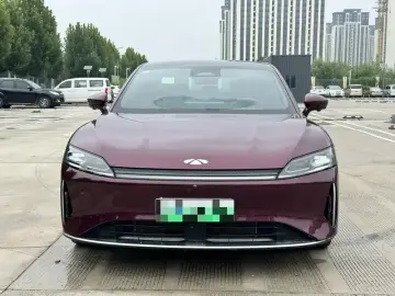 2025 Chery Fulwin A9L с пробегом 18 000 км