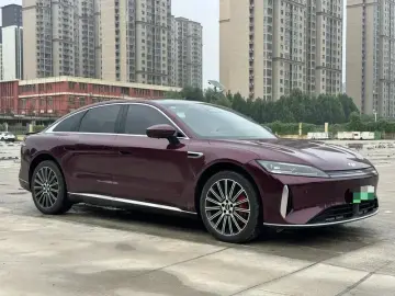 2025 Chery Fulwin A9L с пробегом 18 000 км
