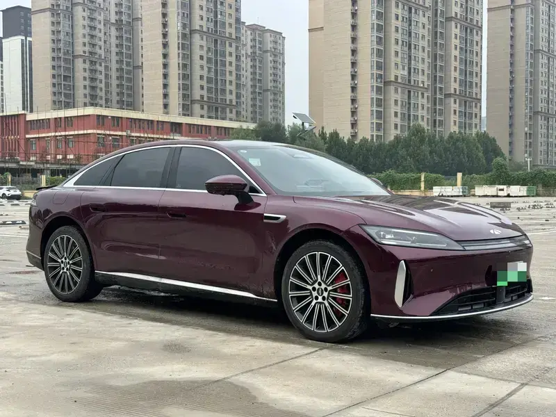 2025 Chery Fulwin A9L с пробегом 18 000 км