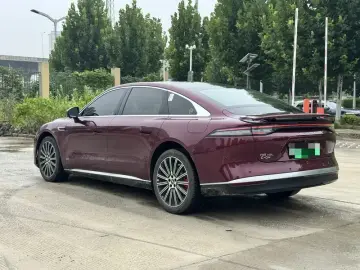 2025 Chery Fulwin A9L с пробегом 18 000 км