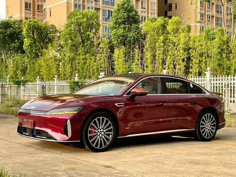 2025 Chery Fulwin A9L с пробегом 9 800 км