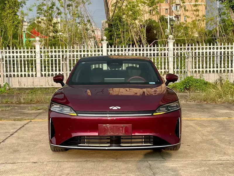 2025 Chery Fulwin A9L с пробегом 9 800 км