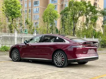 2025 Chery Fulwin A9L с пробегом 9 800 км