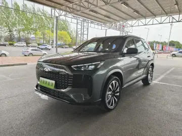 Chery Fulwin T8