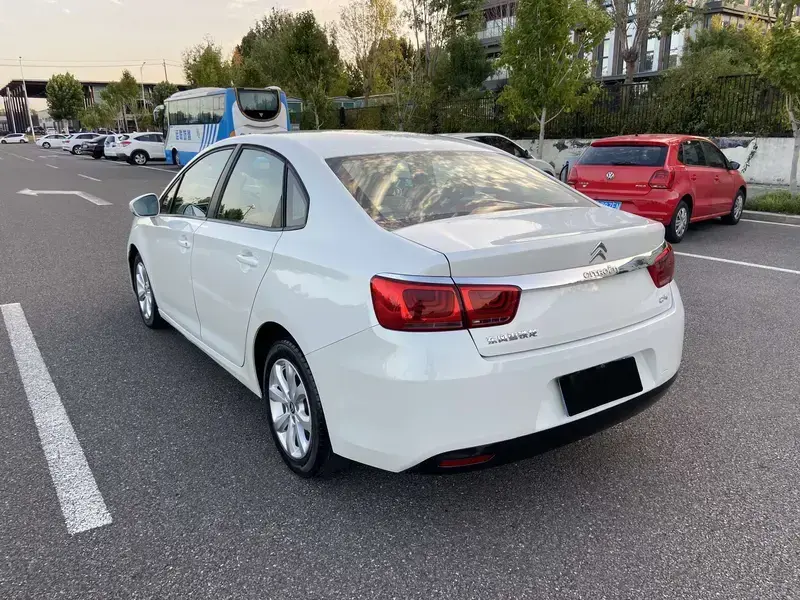 2016 Citroen C4 Picasso с пробегом 140 000 км