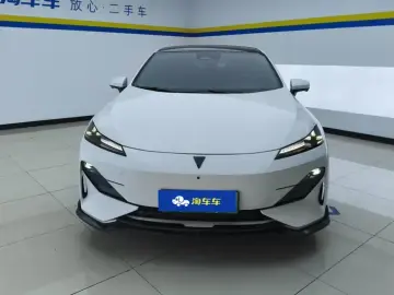 2025 Changan Deepal SL03 с пробегом 27 000 км