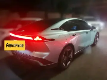 2022 Changan Deepal SL03 с пробегом 64 000 км