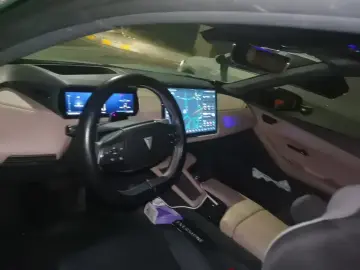 2022 Changan Deepal SL03 с пробегом 64 000 км