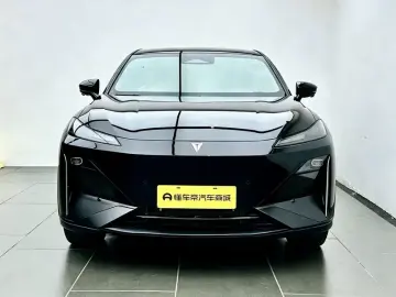 2025 Changan Deepal S07 с пробегом 23 100 км