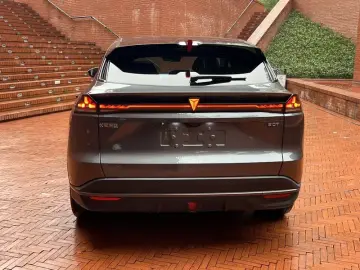2026 Changan Deepal S07 с пробегом 5 900 км