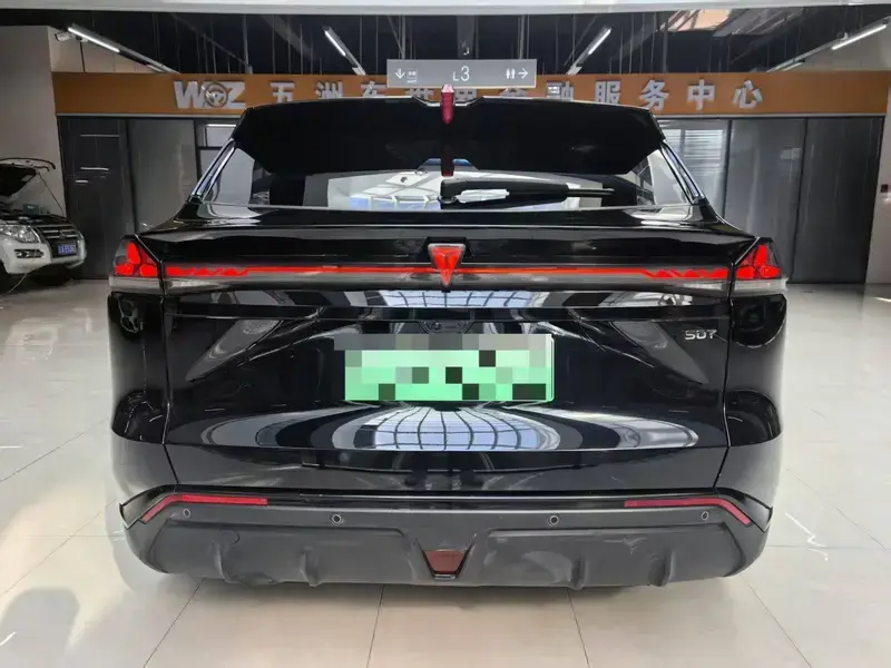 2025 Changan Deepal S07 с пробегом 29 000 км