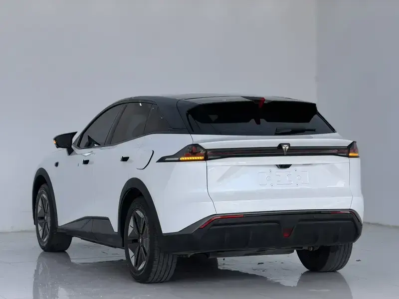 2024 Changan Deepal S07 с пробегом 56 000 км