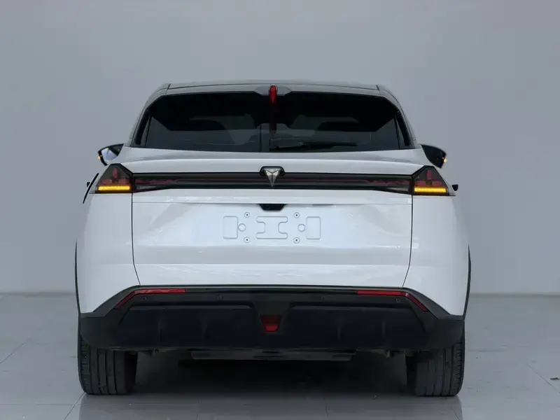 2024 Changan Deepal S07 с пробегом 56 000 км