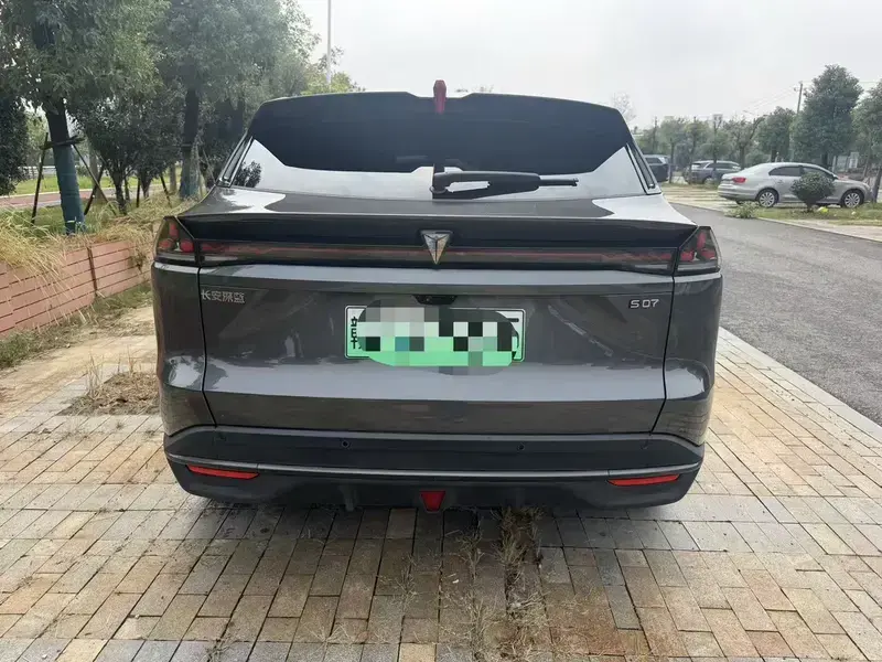 2026 Changan Deepal S07 с пробегом 10 800 км