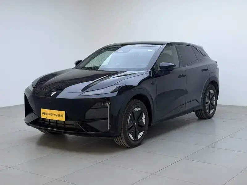 2024 Changan Deepal S07 с пробегом 100 км