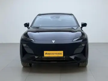 2024 Changan Deepal S07 с пробегом 100 км