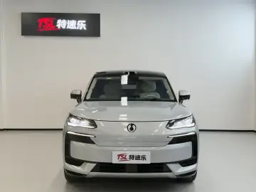 2025 Denza N9 с пробегом 55 500 км