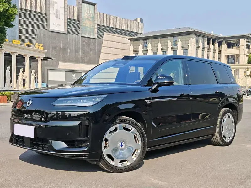 2026 Denza N9 с пробегом 2 000 км