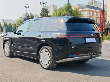 2026 Denza N9 с пробегом 2 000 км