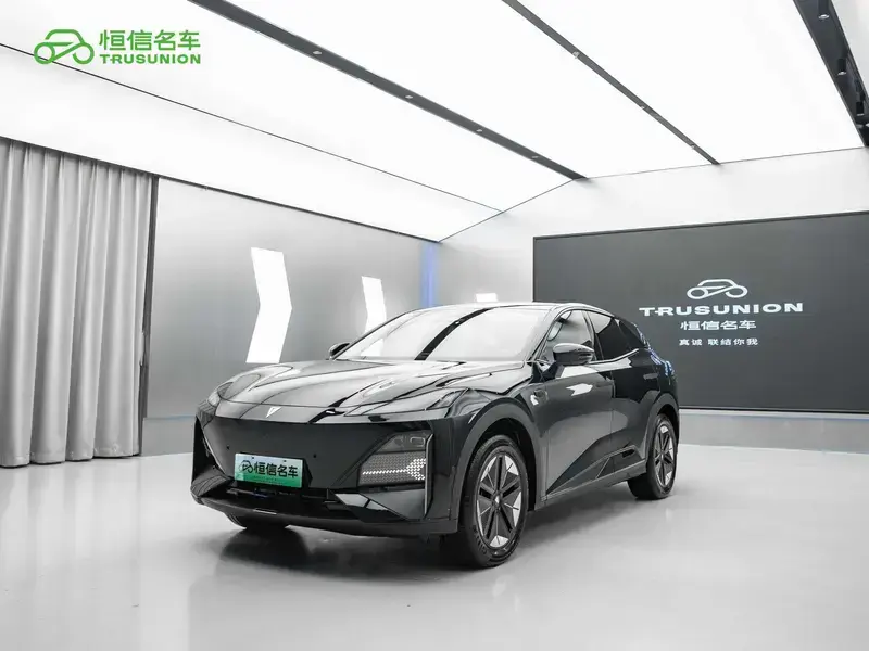2025 Changan Deepal S07 с пробегом 8 800 км