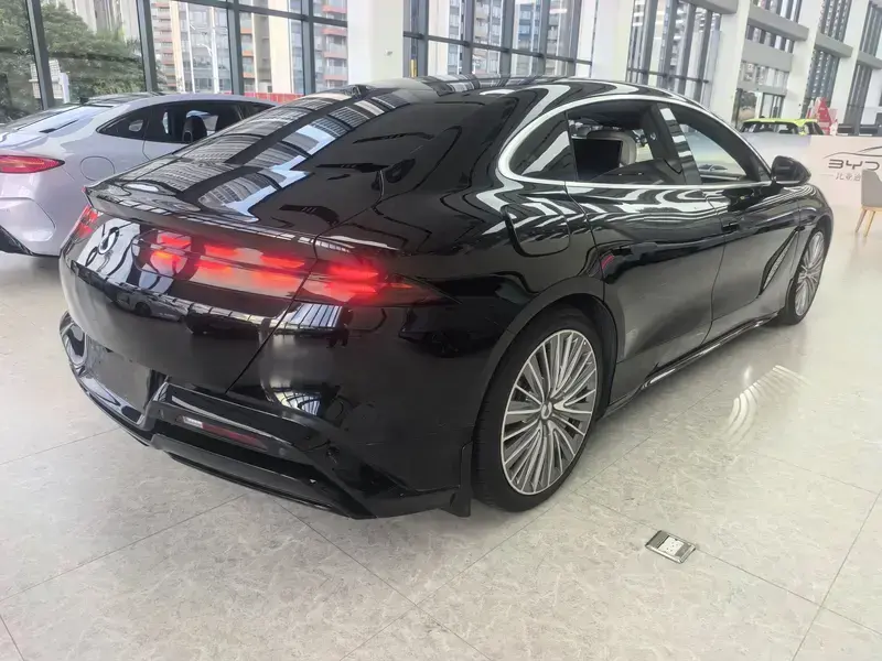 2024 Denza Z9 с пробегом 23 600 км