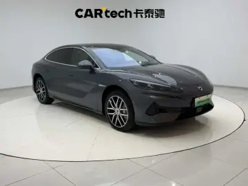 2024 Denza Z9 с пробегом 3 500 км