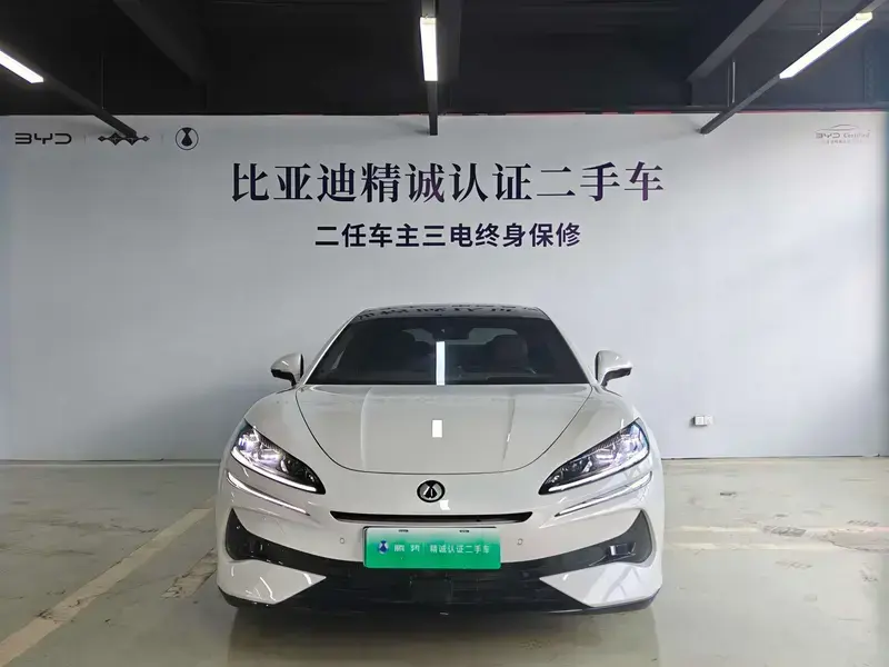 2024 Denza Z9 с пробегом 11 000 км