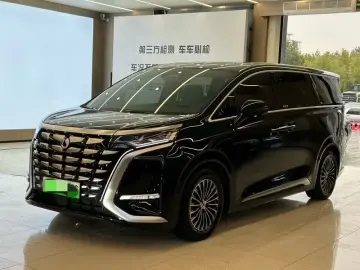 2022 Denza D9 с пробегом 96 000 км