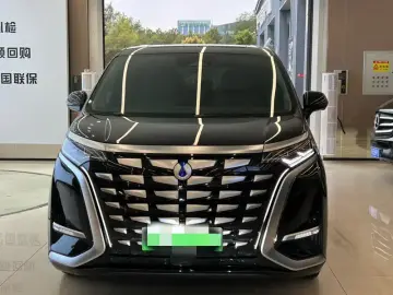 2022 Denza D9 с пробегом 96 000 км