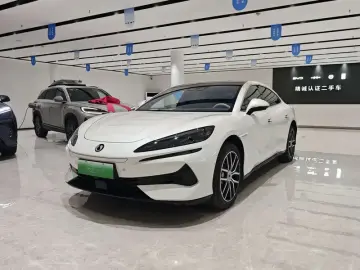 Denza Z9