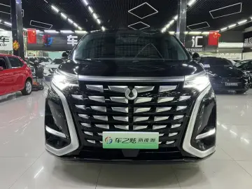 2024 Denza D9 с пробегом 74 000 км