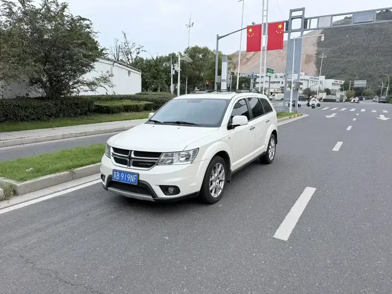 2013 Dodge Journey с пробегом 73 000 км