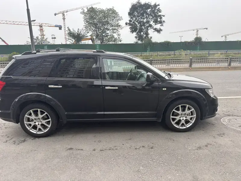 2013 Dodge Journey с пробегом 60 000 км