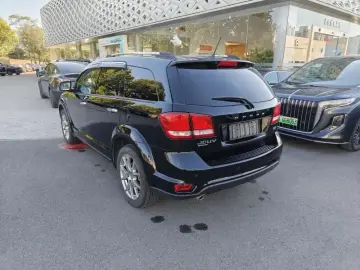 2013 Dodge Journey с пробегом 141 000 км