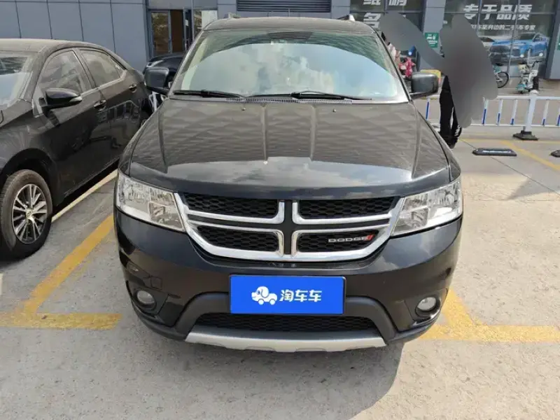 2013 Dodge Journey с пробегом 142 000 км