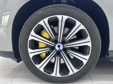 2026 Denza N8L с пробегом 26 000 км