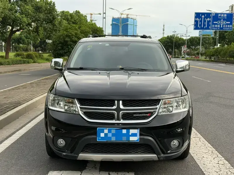 2014 Dodge Journey с пробегом 110 000 км